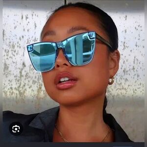 Quay Australia Come Thru Sunglasses